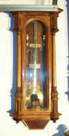 _Garage_Clocks_05.JPG (70033 bytes)